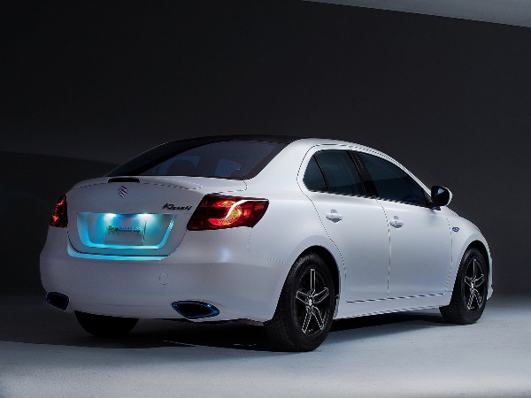 Suzuki-Kizashi_EcoCharge_Concept_2011_Paper (04).jpg